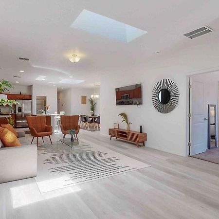 Modern Home 3Br Next To Airport, Netflix, Casino Albuquerque Exteriör bild