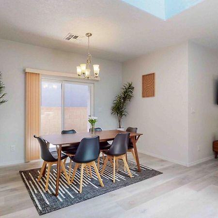 Modern Home 3Br Next To Airport, Netflix, Casino Albuquerque Exteriör bild